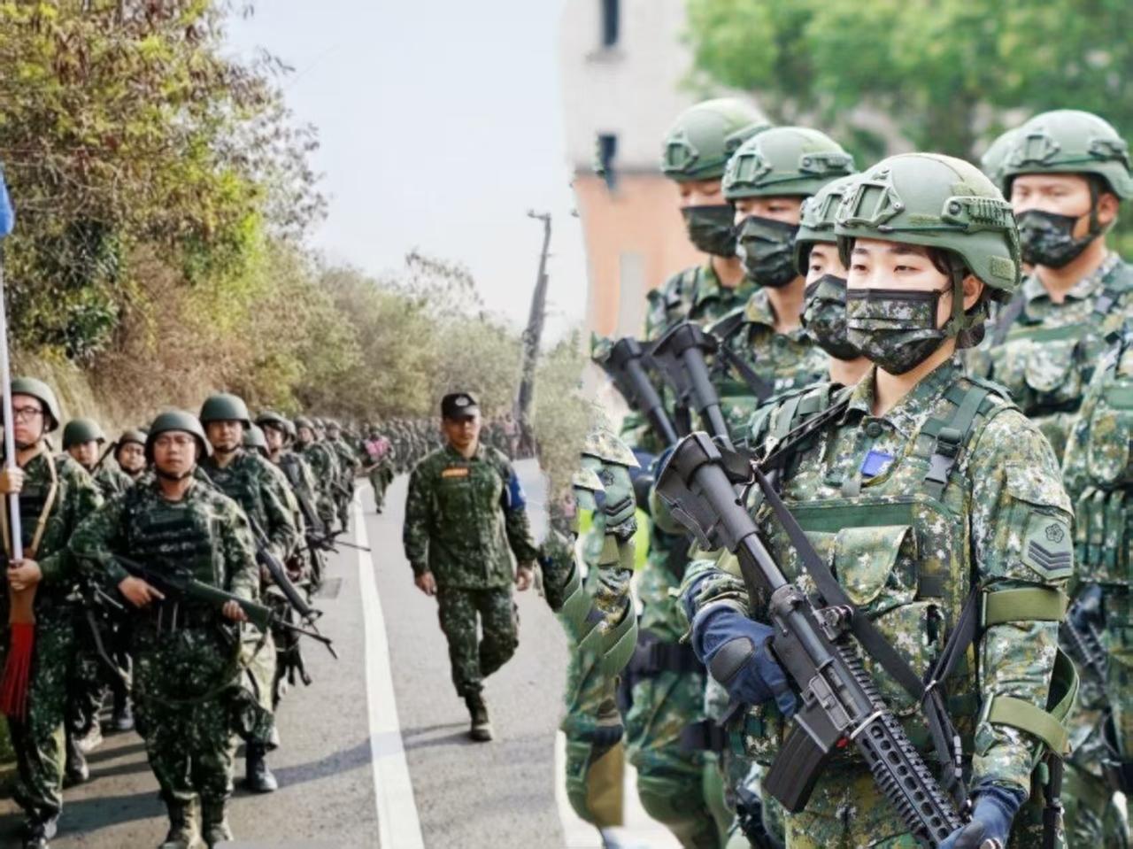 据说台军志愿兵有16万，但里面有一部分在后方和各单位担任文职工作，真正拿枪上阵的