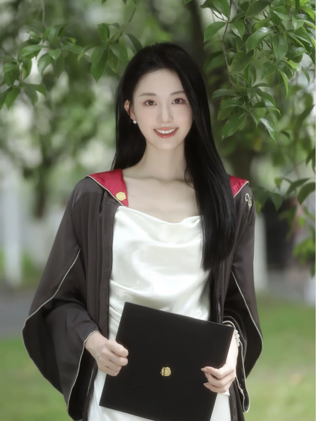 阴天用佳能拍出了不一样的毕业照哦～