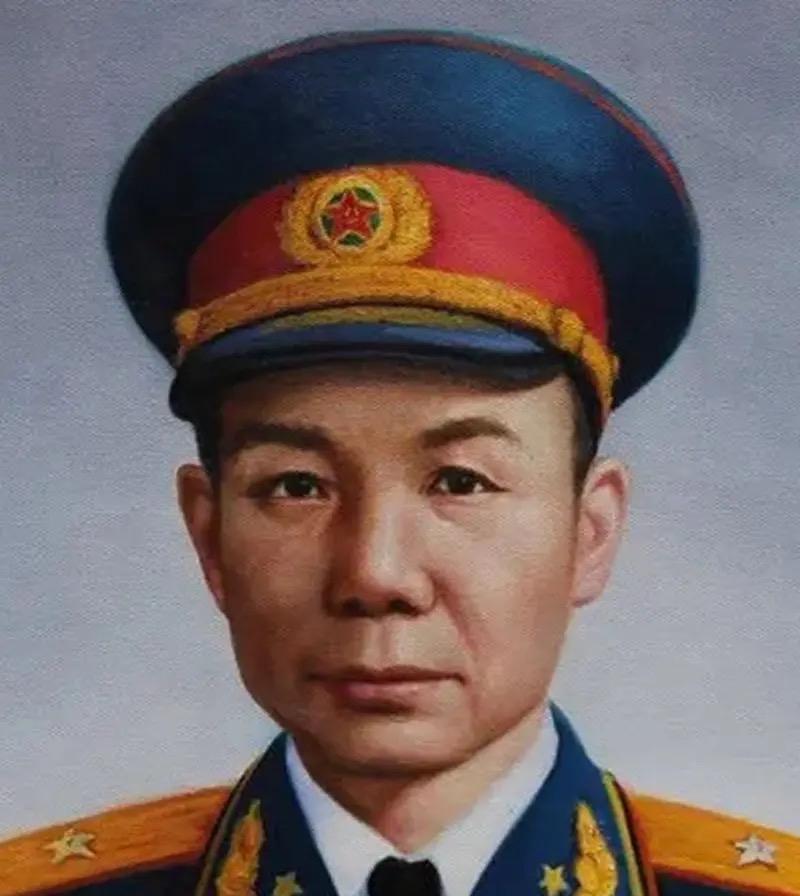 抗美援朝任12军军长，指挥上甘岭、金城阻击战。1955年授少将，1970年53岁