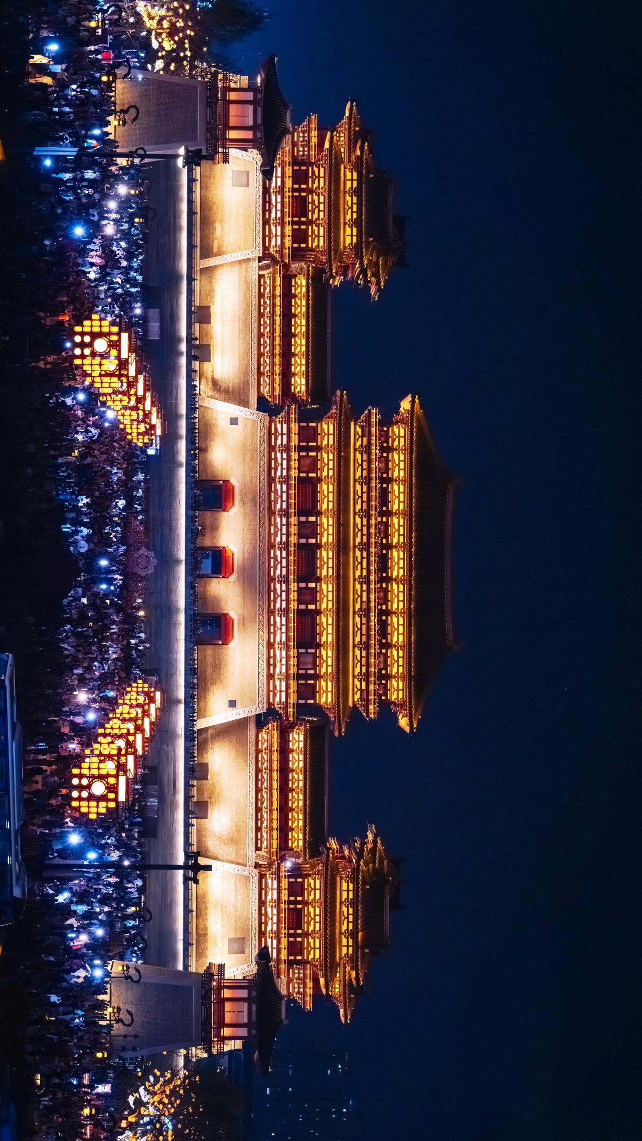 河南洛阳【随唐洛阳城遗址公园·应天门·天堂·明堂】夜景