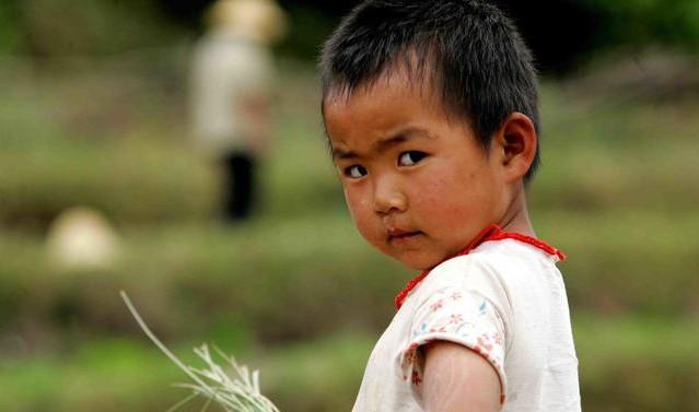 都说“穷养儿, 富养女”, 你真的懂该怎么穷养、富养么?