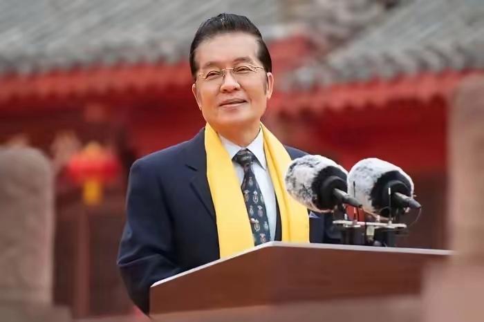 日本连夜放出消息，态度180度大转弯。5月10号晚上，日本突然对外说，第二天就