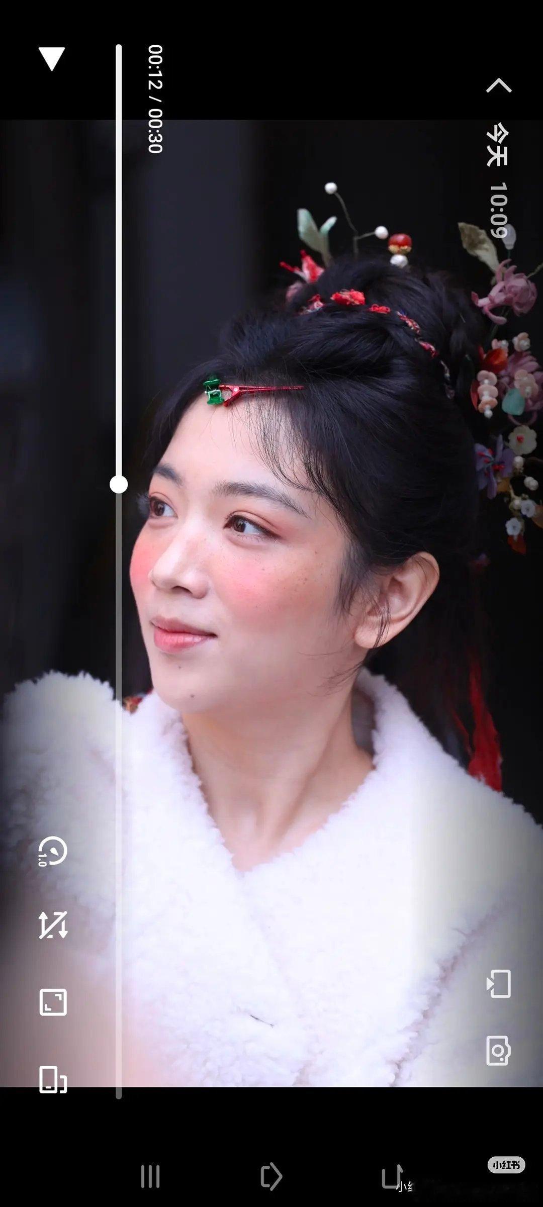 宝珠这个化妆师是给代露娃化了晒伤妆吗？好奇怪的妆容。