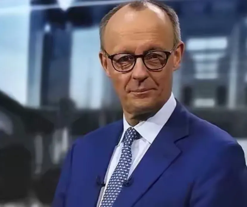 德国前总理舒尔茨就是北溪管道被美国炸了，吭都不敢吭一声！德国新总理默茨最近的言