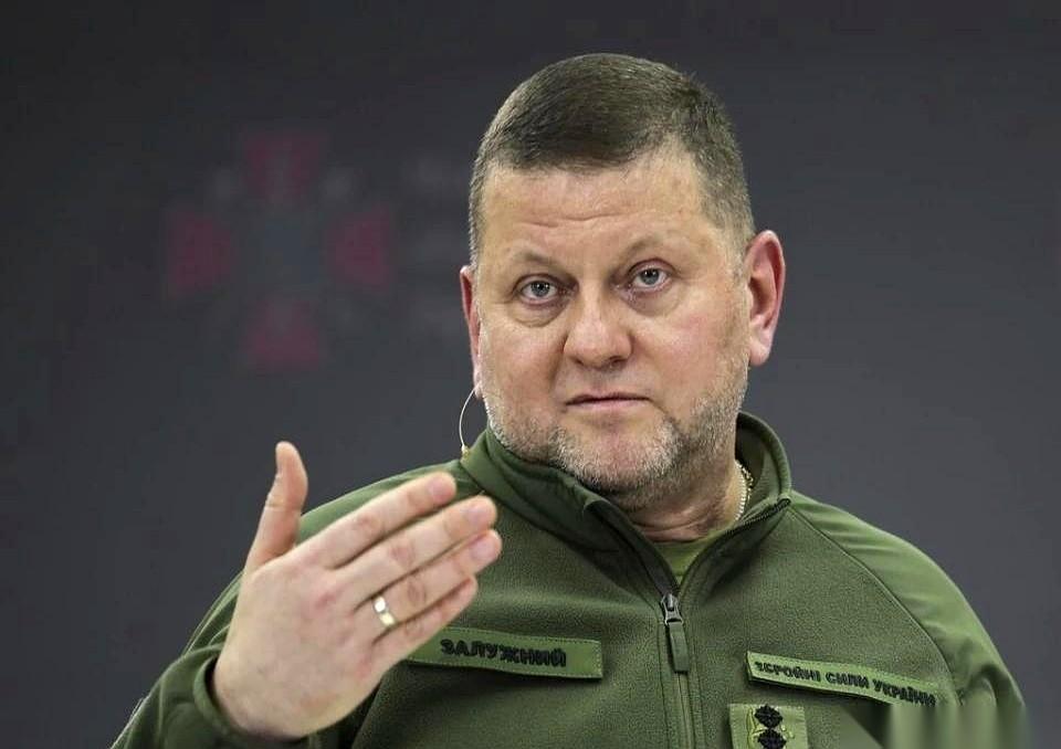 乌克兰前总司令扎卢日内的一句话，让很多人后背发凉。他说，最可怕的不是打仗，而是