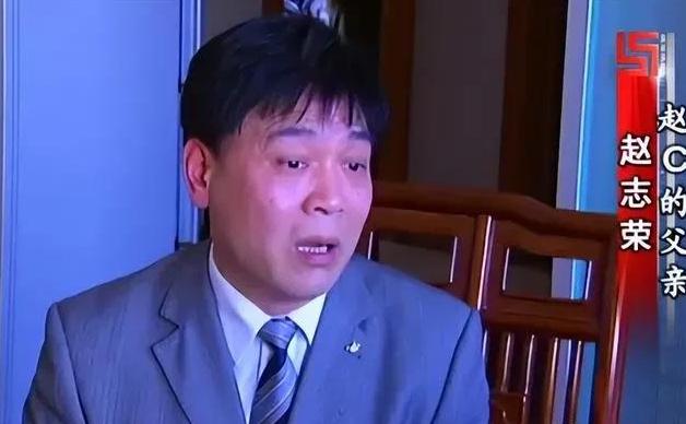 “你不改，全国就要改！”江西男子换身份证，派出所却要求改名字，他坚决不肯，告上法