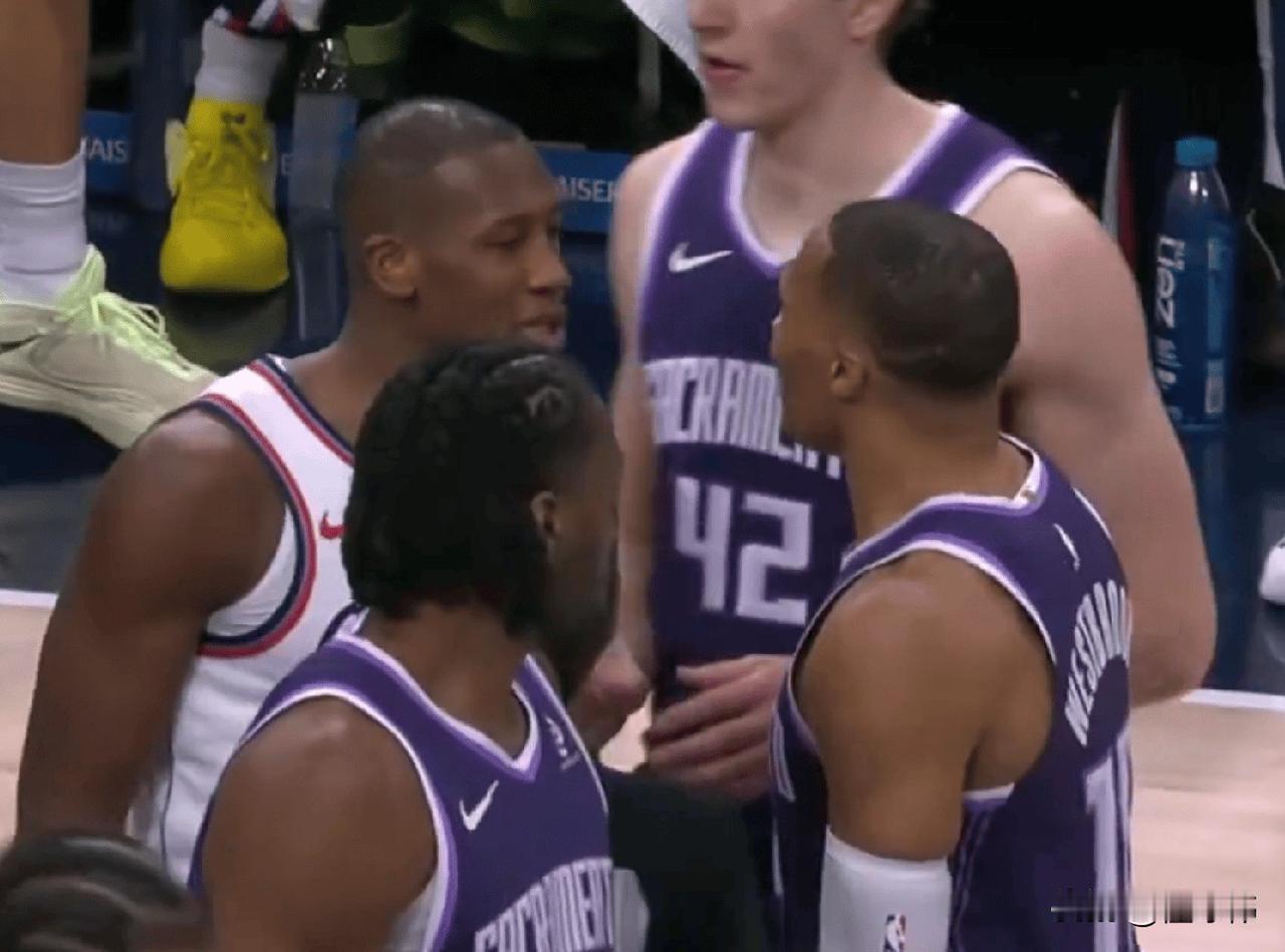 为小卡出头！邓恩谈威少：“他不能那样干。”“那太危险了。”“伦纳德上