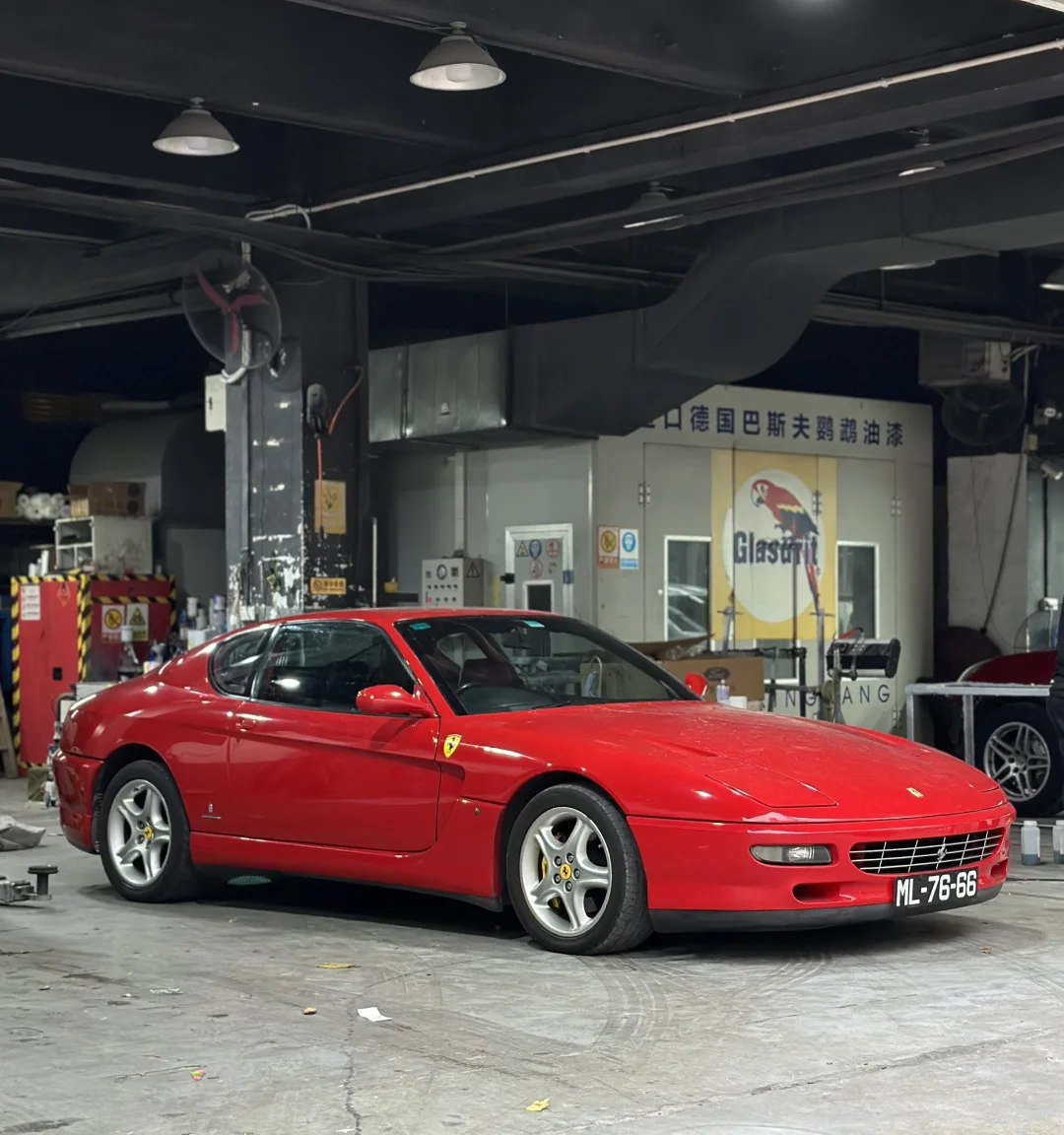 少见的跃马车型·Ferrari 456GT