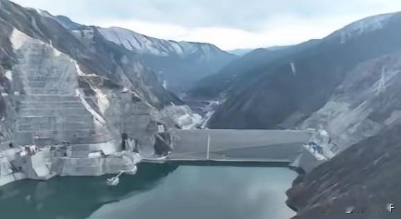 美国万万没想到，中国竟然在西藏秘密进行了一个耗资664亿、历时十余年的大型工程，