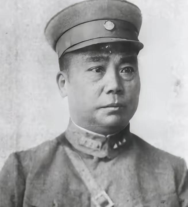 1948年最清醒的拒绝！邓锡侯硬刚蒋介石，保住千万川民1948年3月，蒋介