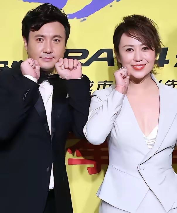 为什么沈腾和马丽不在春晚演小品了?原因其实很简单。不是因为他俩的小品表演水平不行