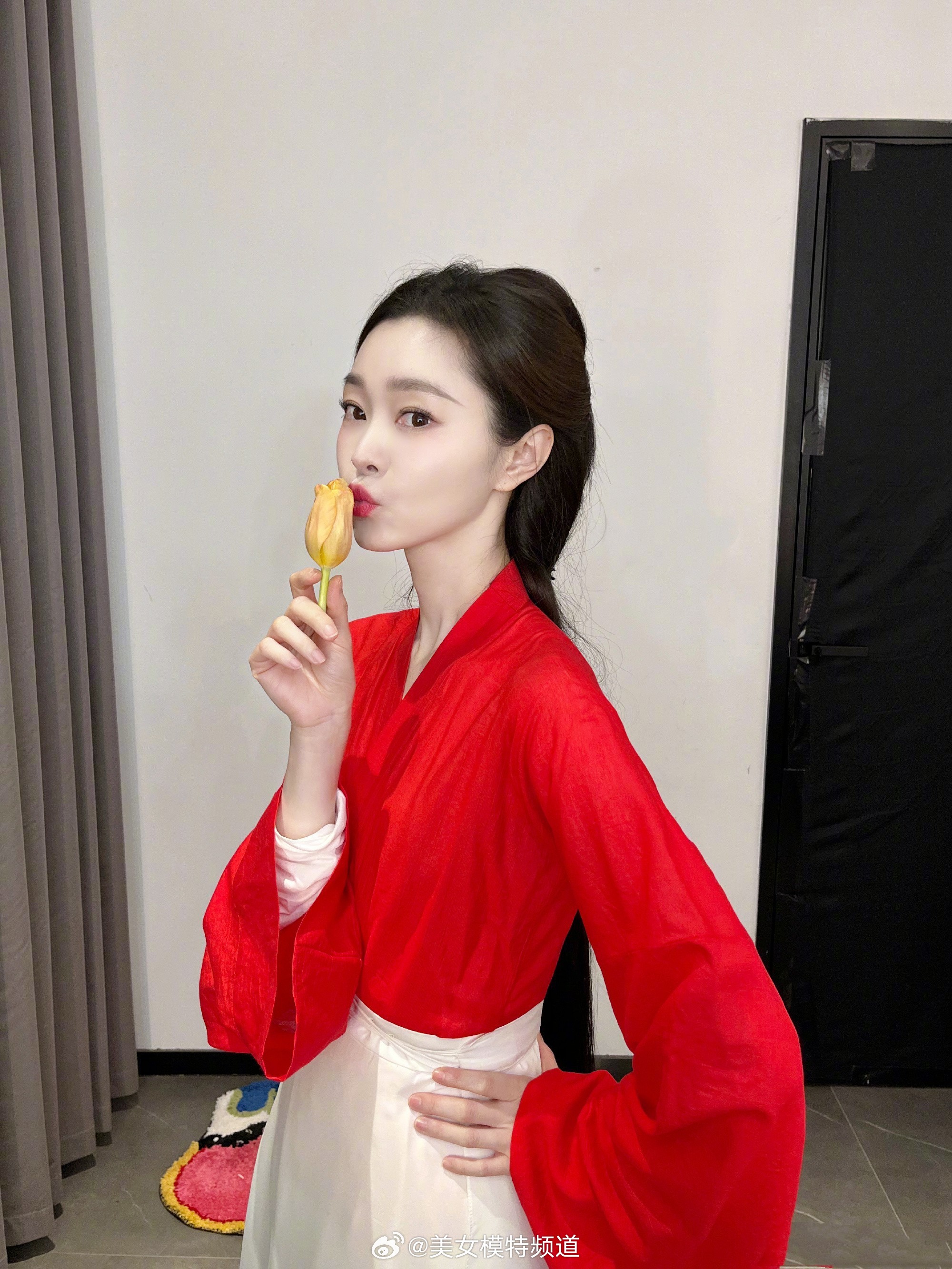 宋轶黎霜好甜好优雅​​​