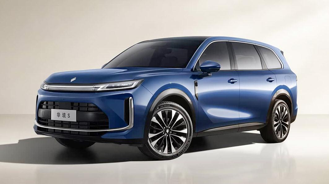 又大而实惠的“大六座SUV”昨晚又新增一员：华境S，全系带华为乾崑、华为鸿蒙座舱