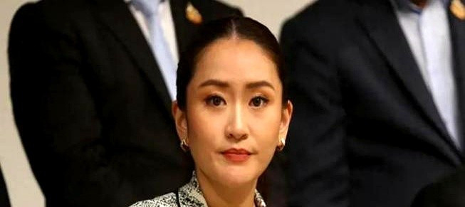 泰国总理要倒台急访中国谁能想到，堂堂泰国总理，屁股还没