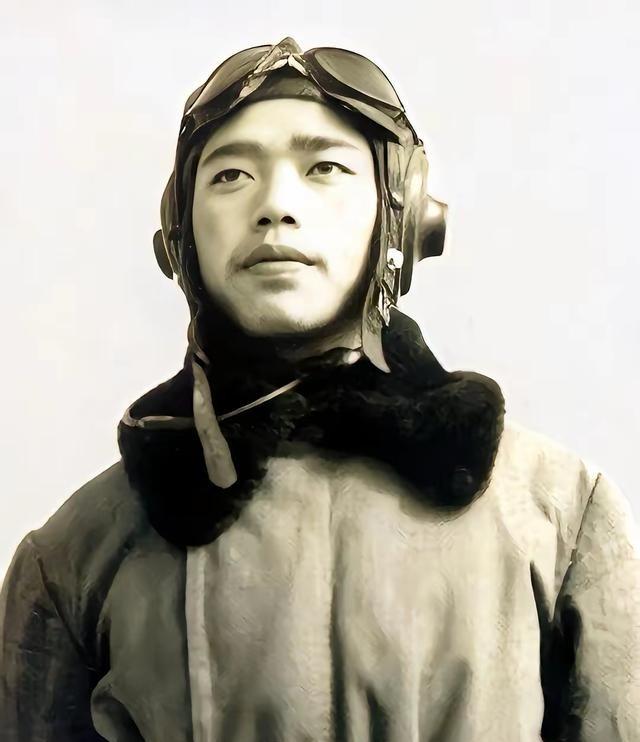 52年空军英雄赵宝桐对女记者动心，刘亚楼得知立刻下令：查她身份1950年，年轻