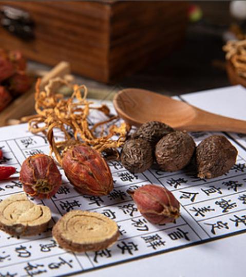 一个治胆结石的高效方,疏肝利胆、排石溶石、清湿热,结石排了,胆腑自然畅了,历代医