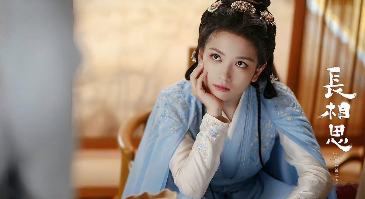 44岁的“美国队长”克里斯·埃文斯终于圆了自己的奶爸梦！！！他的女儿Alma