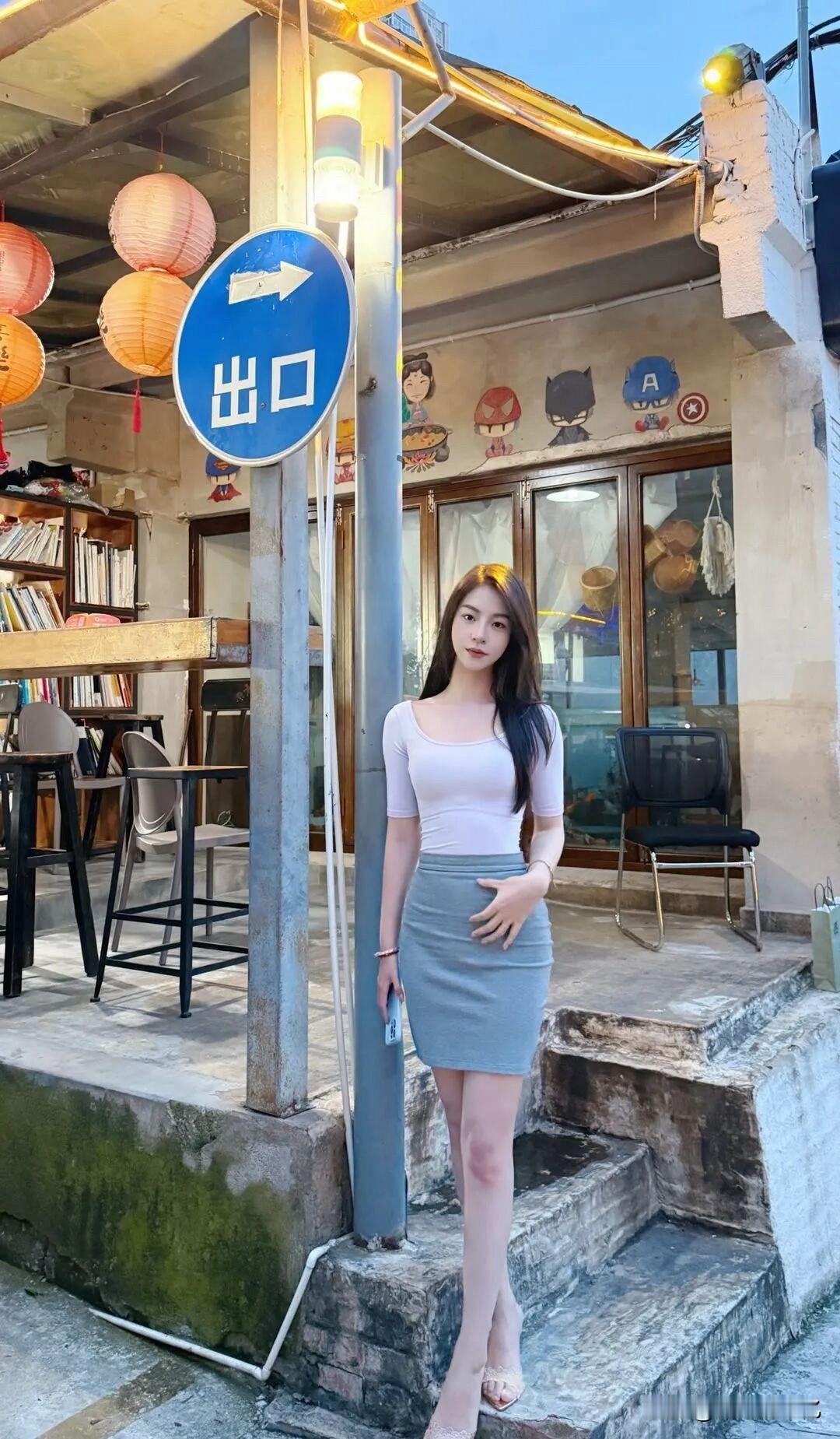 风柔云净，阳光正好：把今日的安稳与清欢一并收藏[比心][比心][比心]秋日第一