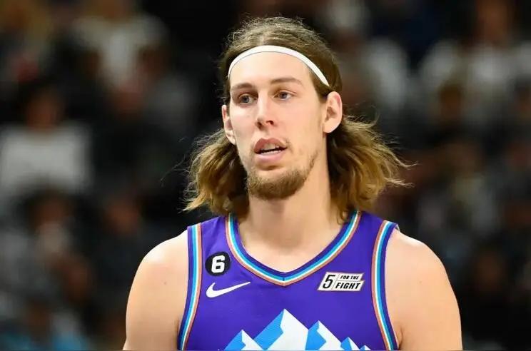 9分钟和5分钟，这样的马刺谁能不爱！！11月6日打湖人，马刺内线老将奥利尼克