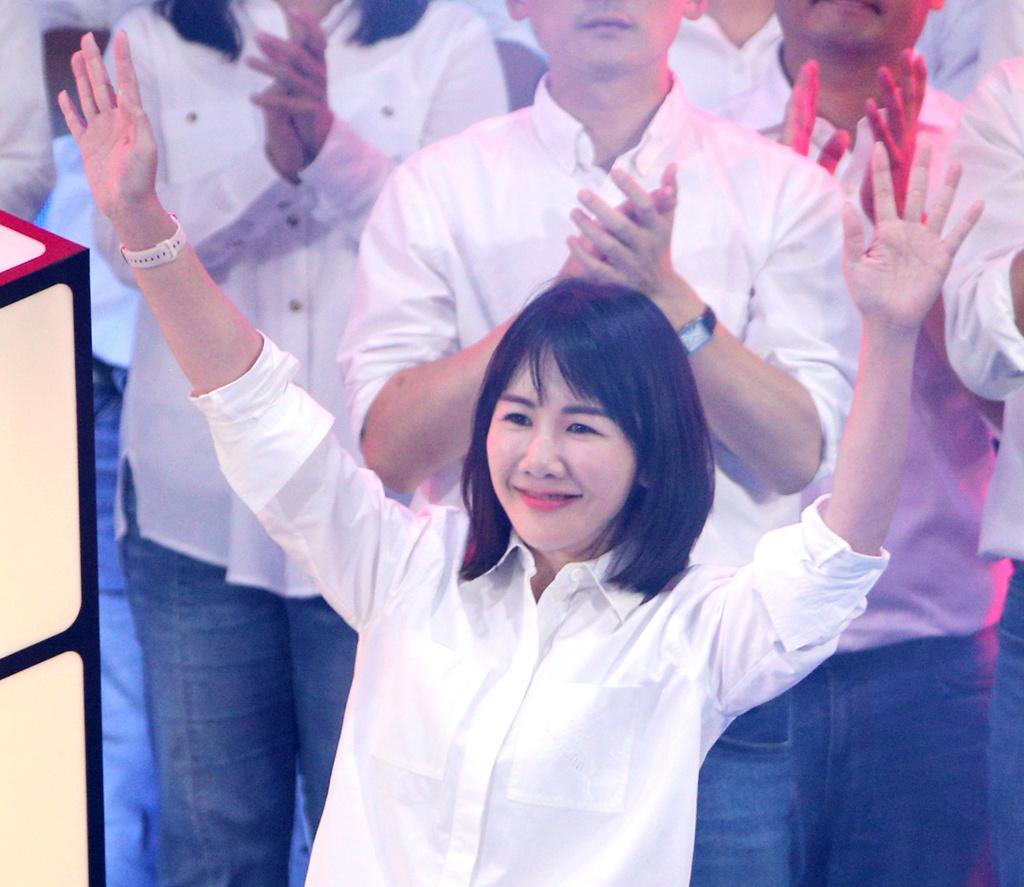 2026彰化县长选举中，国民党有3热门人选，包含蓝委、彰化党部主委的谢衣凤、前副