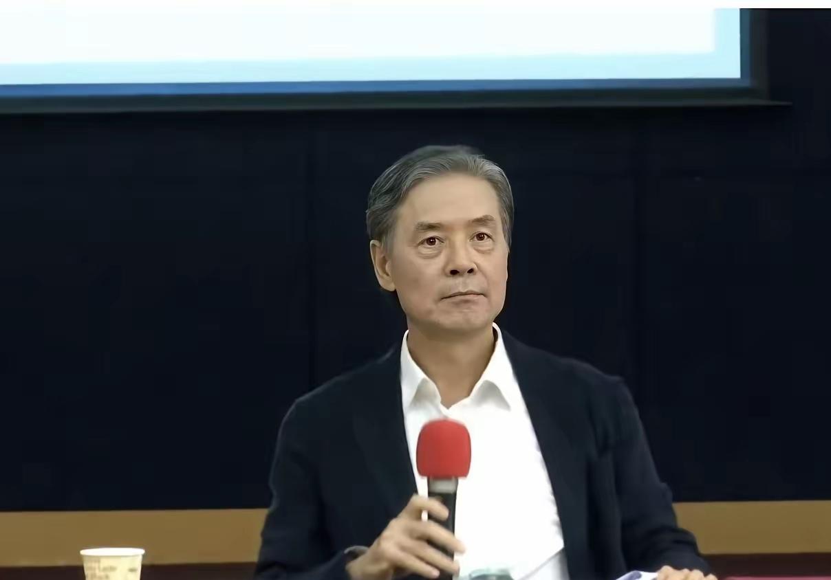 马办召开记者会，金溥聪从头到尾聪带着一股怒气5月25日上午，马英九办公室召