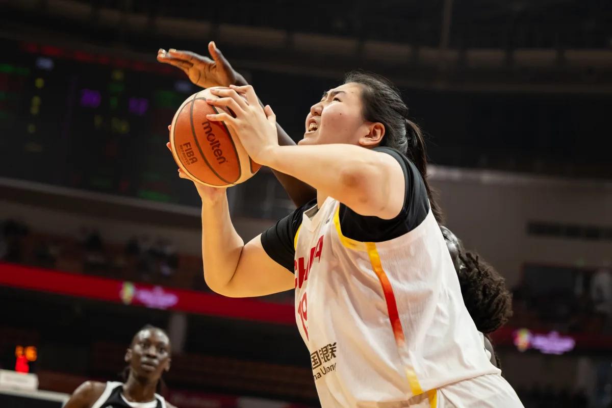 女篮世预赛最新积分榜！中国女篮险胜南苏丹，暂列小组第三！北京时间3月14日