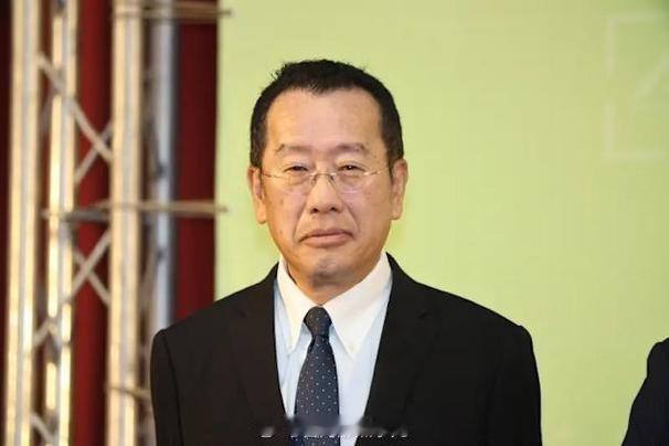 一步都不让！美国开始察觉局势已经相当严峻！日前台湾地区附近突然出现了挂载实弹的军