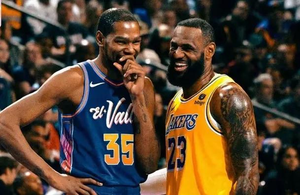杜兰特领衔，下赛季最值得期待的5位NBA巨星非他们莫属:凯文·杜兰特加盟火