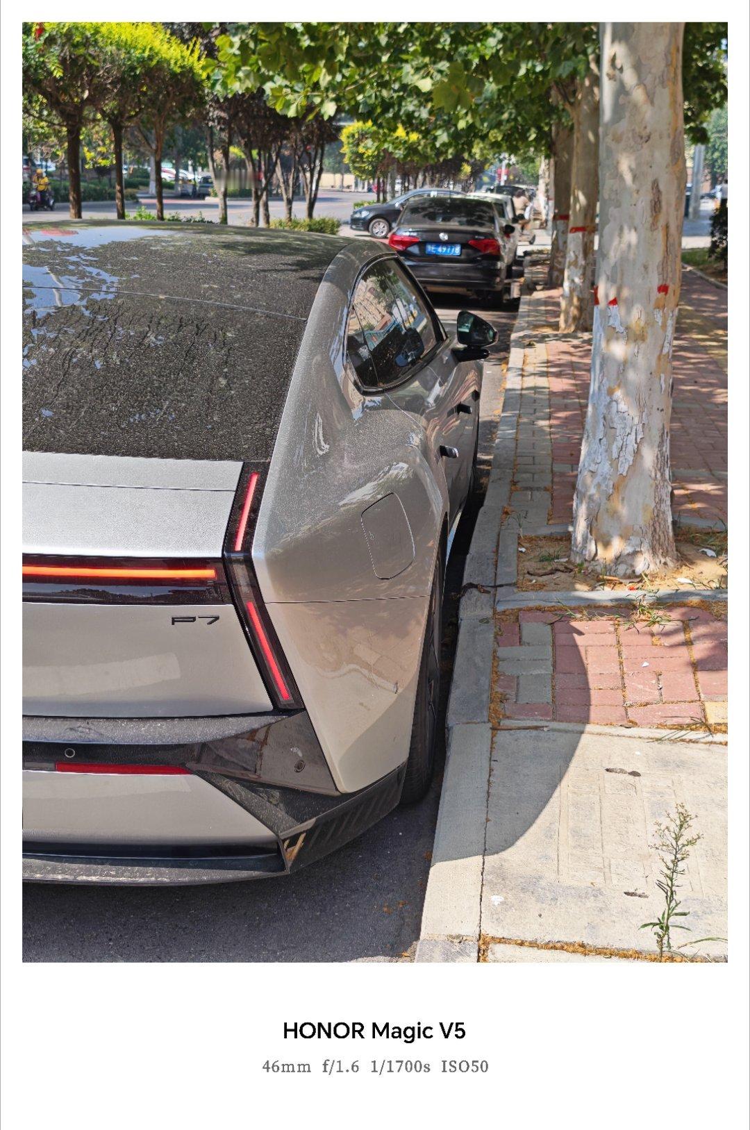 侧方停车停成这样，水平算及格了吗？​​​