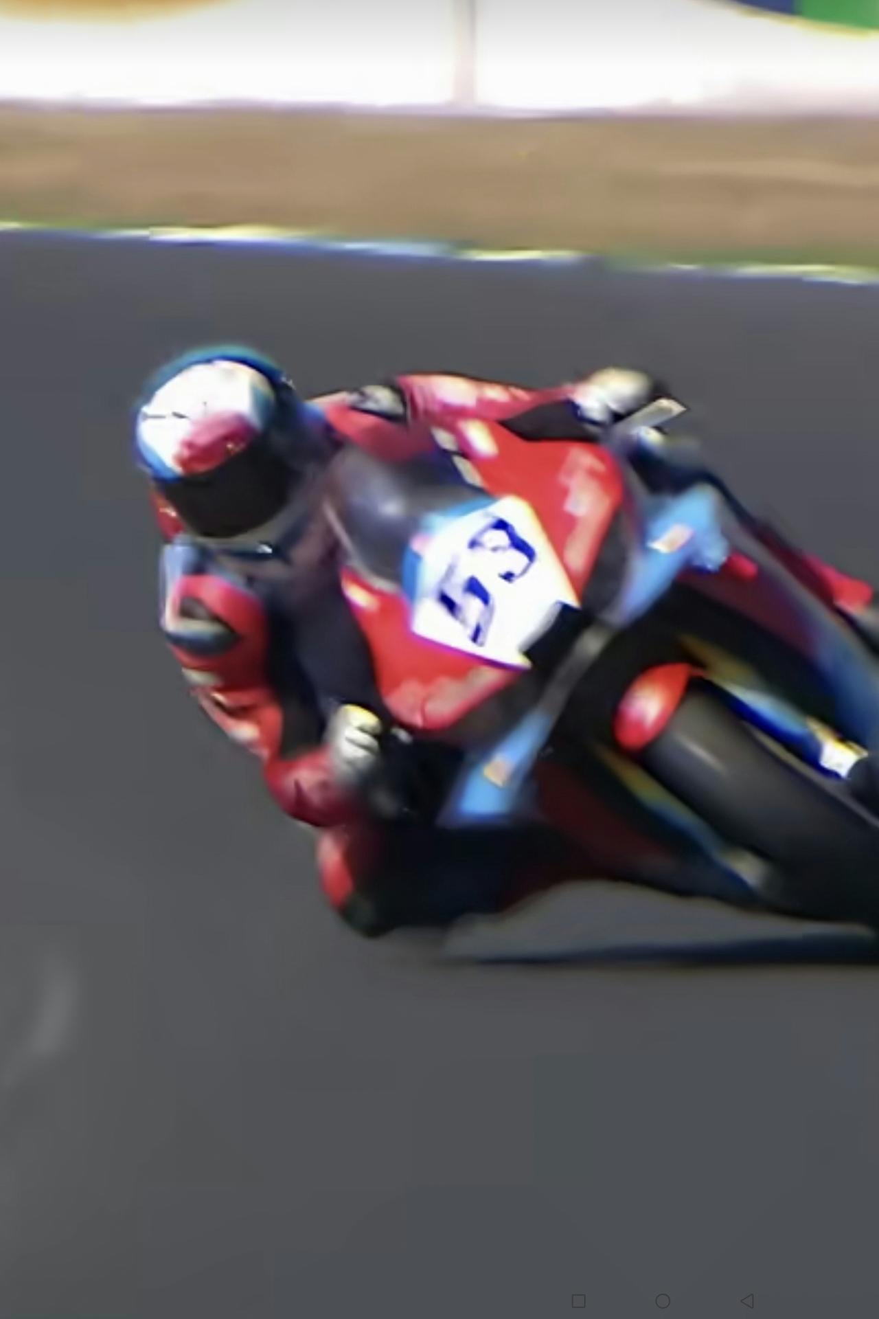 “张雪机车”疯狂超越：获得荷兰站超级杆位赛亚军（第二名）。在昨日（4月17日）