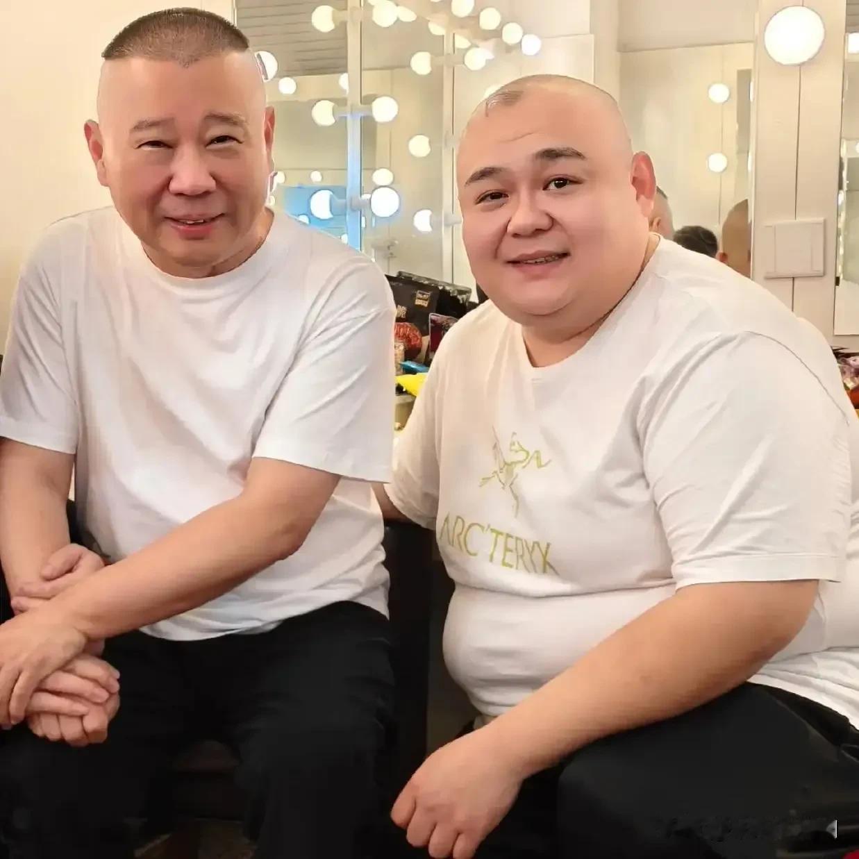 德云社的中层干部小辫子大胖子杨鹤通，因为在直播中说了不该说的话，声明中说损害了德