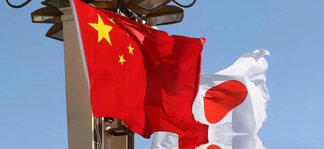 日本媒体曝出一个消息，说日本政府打算把CPTPP的常设秘书处直接设在自己家里，甚