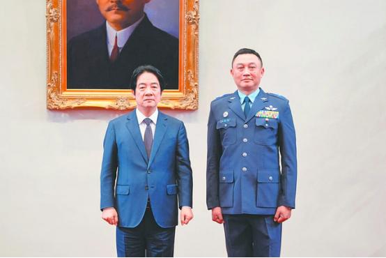 “台独”分子赖清德发表声明， 7月30日，这个顽固的“台独”分子公开喊话，说