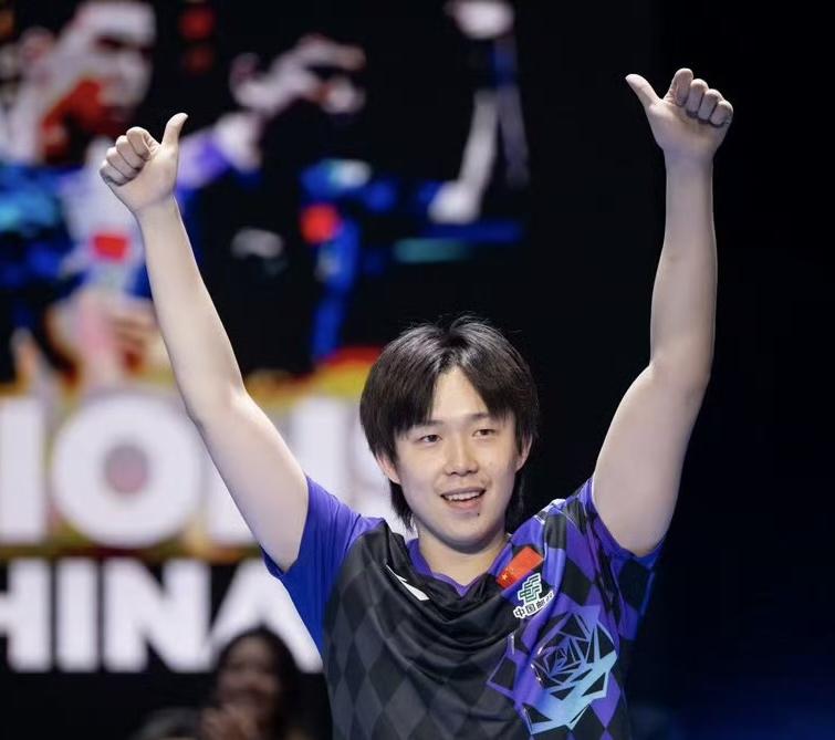 王楚钦经过这次团体世乒赛的历练，已经成为国乒男队核心领导者了！王楚钦的天赋