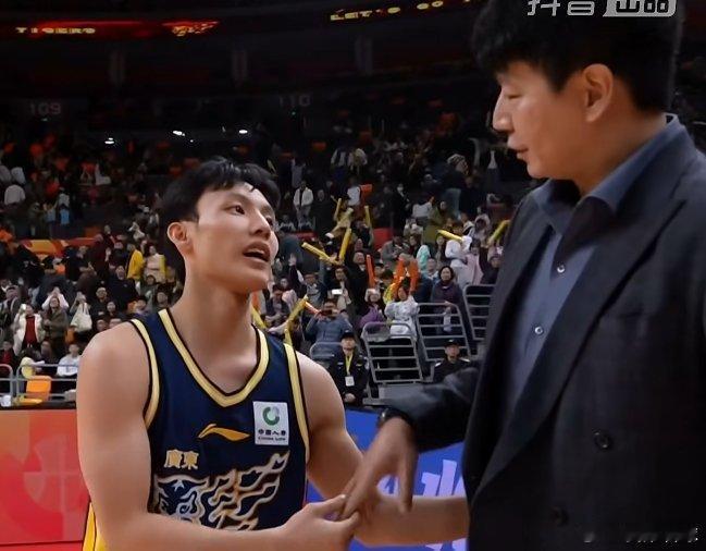 六连胜到手！恭喜广东队战胜山东继续保持不败，过程虽然有些跌宕起伏，但咱们人手不足