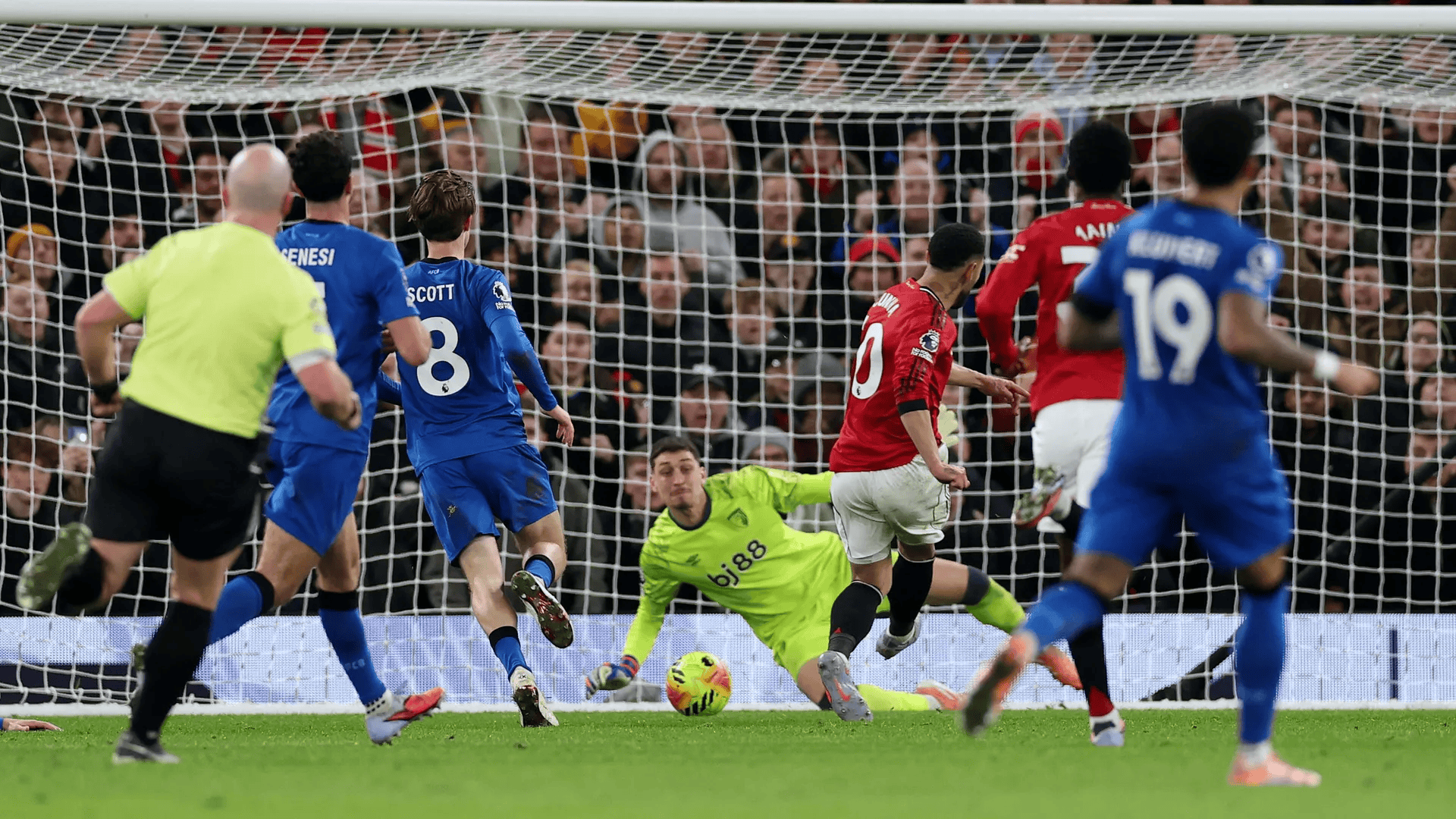 库尼亚vs伯恩茅斯全场数据: 射门8进球1, 中框1, 夺回球权7