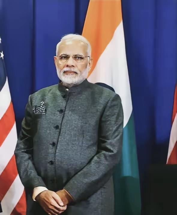 🌛印度彻底傻眼了！平时跟着欧美给中国使绊子，如今一场中东乱局，就逼得它放下