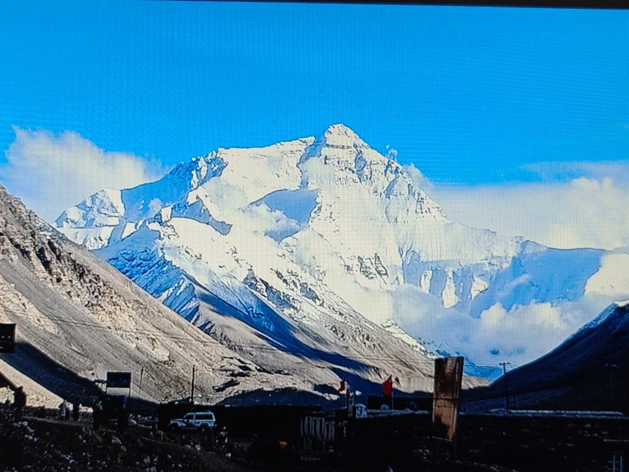 西藏为什么如此迷人？西藏确实很迷人，很可惜我70岁的时候才第一次去西藏，尽管去年