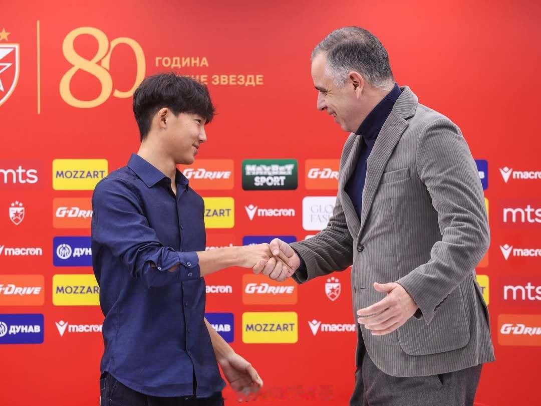 【官方】万项加盟塞超豪门贝尔格莱德红星塞尔维亚豪门贝尔格莱德红星官方宣布，与中国