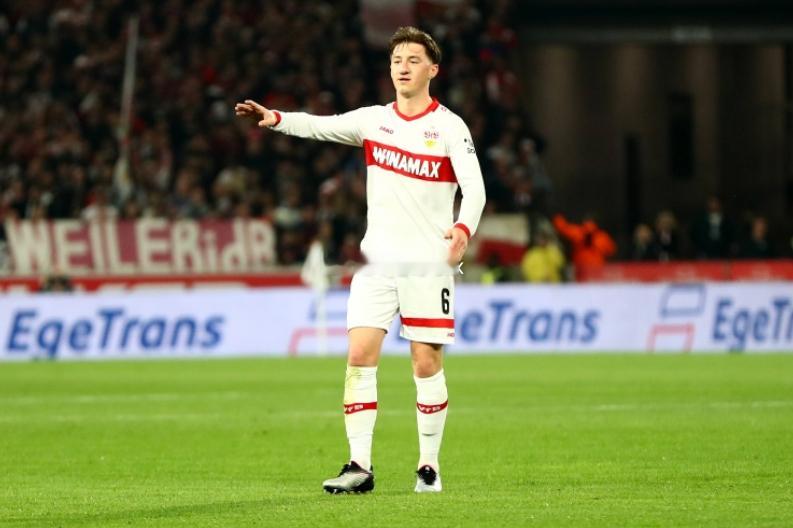 有消息称包括皇马拜仁在内的多家豪门俱乐部有意引进斯图加特中场斯蒂勒，斯图加特总监