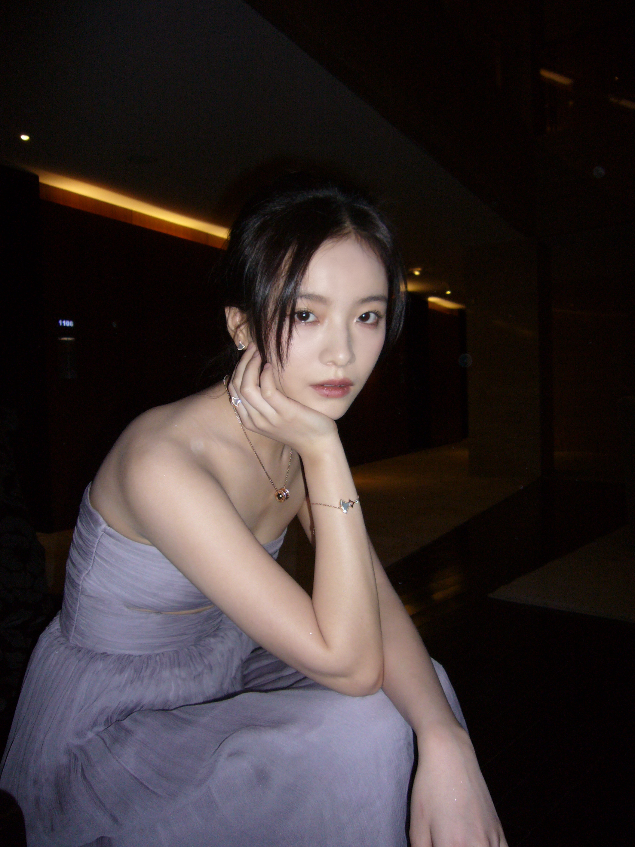 👠李庚希恭喜恭喜李庚希新片戛纳获奖