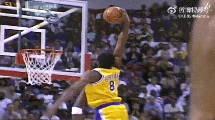 巅峰期的科比和跟腱受伤之后的科比究竟有什么区别？以下这两个镜头就是最好的答案！