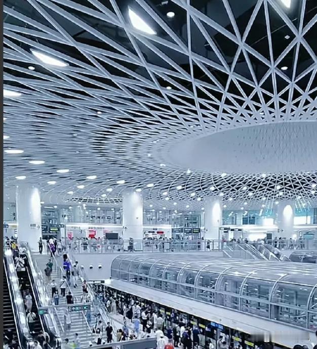 亚洲地铁站最多的十大城市：1.上海（中国）：约430座地铁站2.