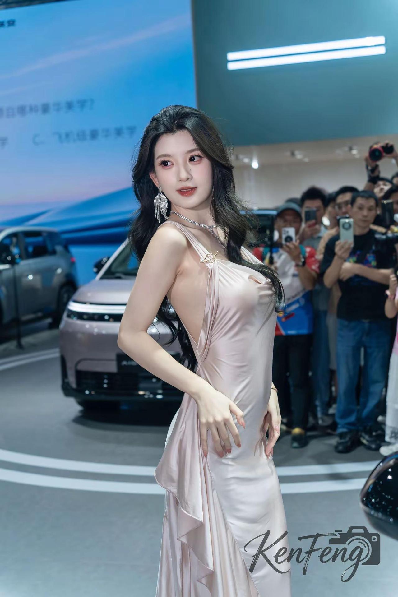 BB酱车展车模车模美女美女车模
