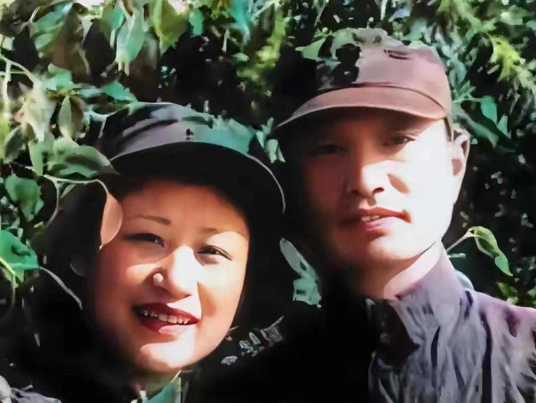 1942年，张爱萍爱上项英的遗孀，有人却反对：新四军难道没人了？李又兰她爹李