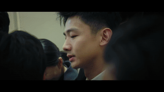 白敬亭说大家可以向他请教粤语白敬亭回应香港旅游发展局白敬亭亲自教学粤语，完全是我