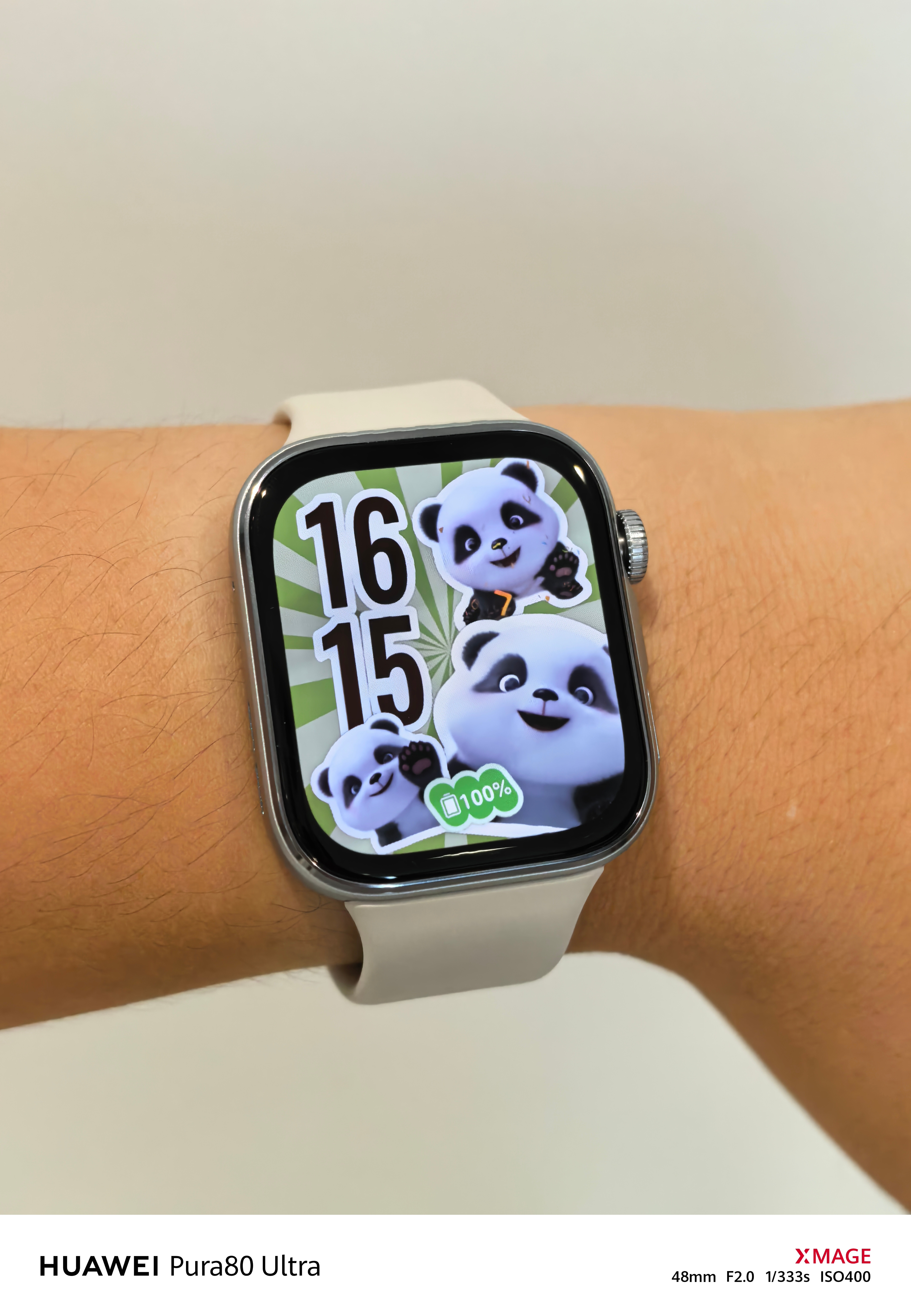 华为WATCHFIT4确实够轻巧，戴起来很无感，续航也不错，可以说是鸿蒙用户标