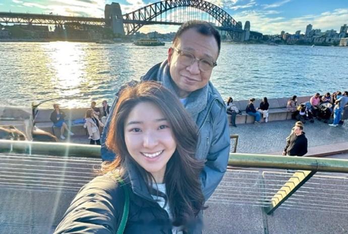 许绍雄女儿父亲节悼念爸爸许绍雄女儿说还是没法习惯没有爸爸的日子许绍雄女儿日前发