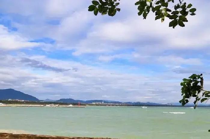 65岁，本该是身体衰退的年纪，为什么这些女性却逆转成人生高光期，活力四射？过