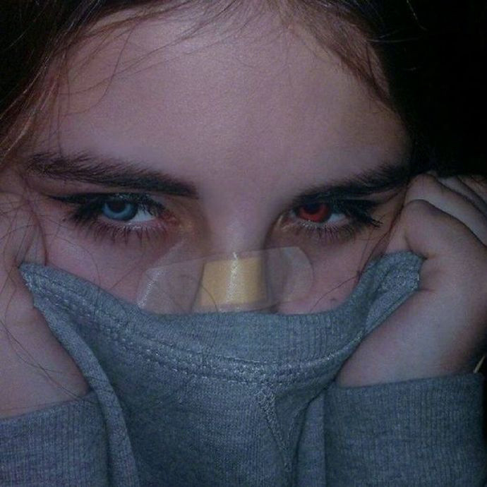 “爱应该是让人变得温柔与勇敢而不是让人时常感到委屈或妥协”